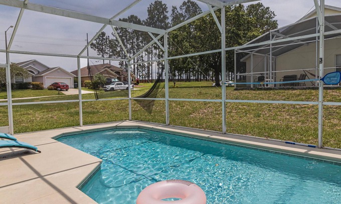 Florida Pines House | 173 Hillside Dr in Davenport
