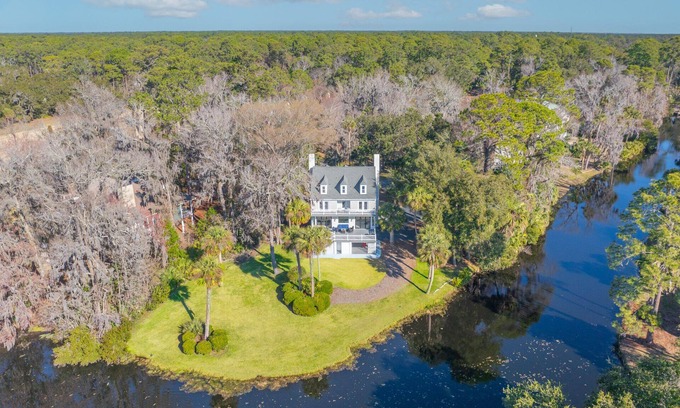 Hilton Head Island House | 18 St. John's Place @ Shipyard | Walk to Beach | Golf & Lagoon Views | Pickleball & Tennis