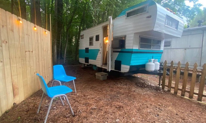 Durham Cottage | 1962 Layton Camper Cottage w/AC - Durham, NC