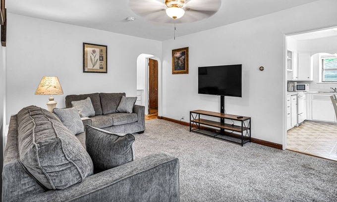 Cedarburg Apartment | 1BR/1BTH Apt/Beautifully Renovated/Walk to Downtown/Festivals/Historic 4 Plex