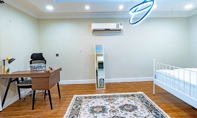 Al Khobar Apartment | 1BR I Smart Entry + Private Terrace + 65" T