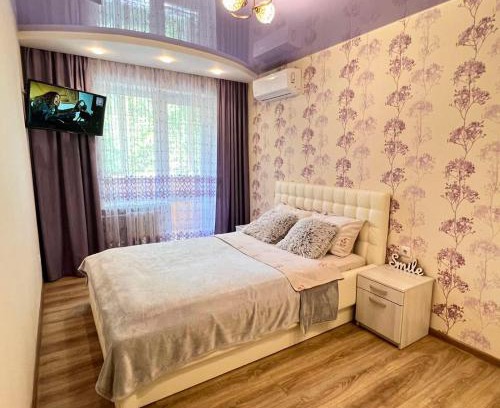 Lenins'kyi district Apartment | 2-комн ЛЮКС в центре Вишенки