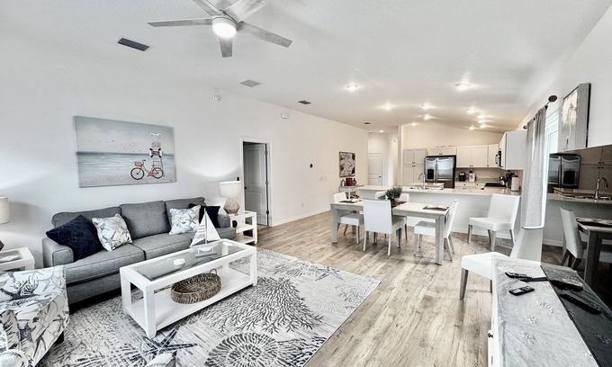 Sumter County House | 2/2 in The Village of Shady Brook