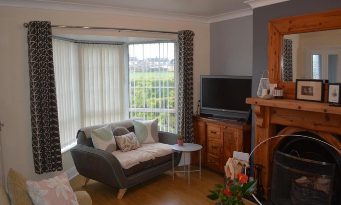 Lisburn House | 2 Barbour Court