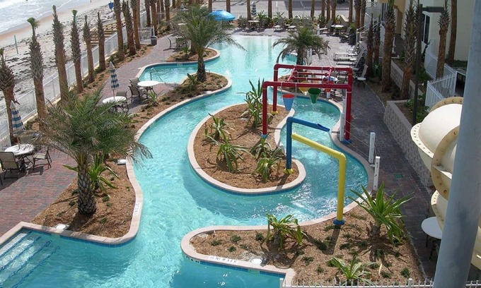 Bostroms Condo | 2 BDRM COVE ON ORMOND BEACH~ AQUARIUM, POOLS, RIGHT ON BEACH, DINING