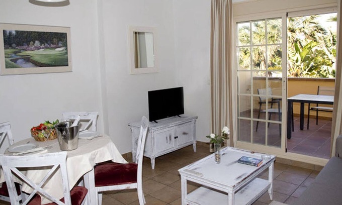 La Linea de la Concepcion Apartment | 2 bedroom apartment (Block 1 - Apartment 3)