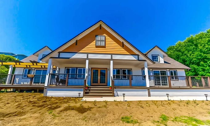 Crescent City North House | 2 Beach View Houses in 1:"Seaview" + "Seasong"