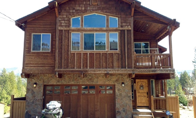 Mountain View Estates House | 2 Bed, 1 Bath, in law unit