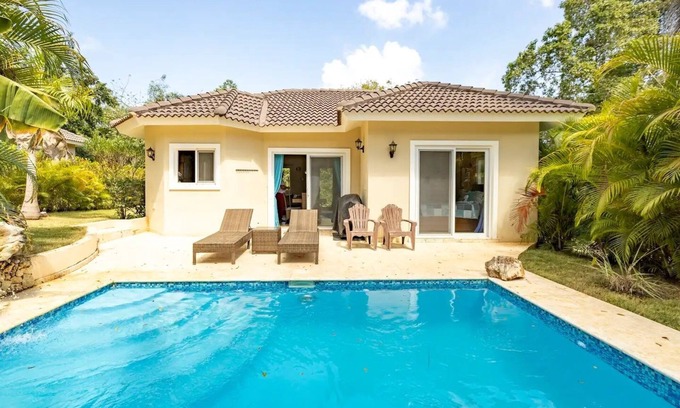 Urbanizacion Tavarez Villa | 2 Bed 2 Bath Villa with Jacuzzi, High Speed Wi-Fi