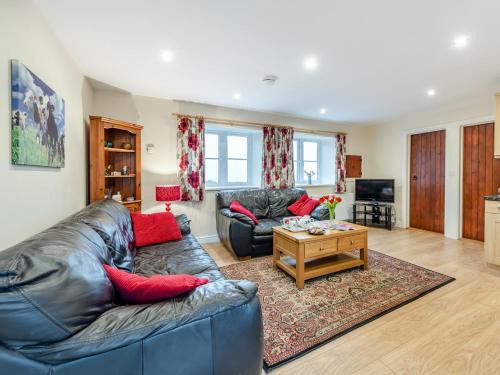 Westleigh House | 2 Bed in Barnstaple MOOSC