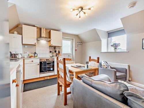 Cosheston Apartment | 2 Bed in Cosheston FB059