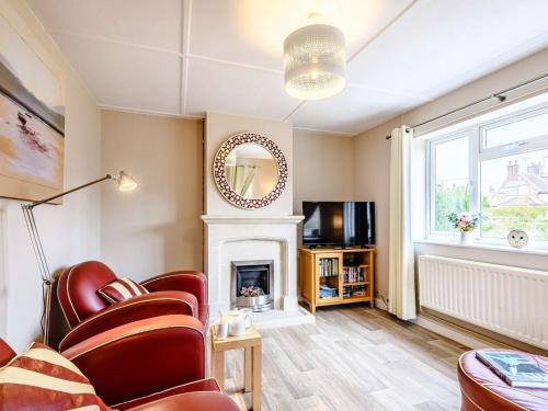 Holt House | 2 Bed in Holt 73518