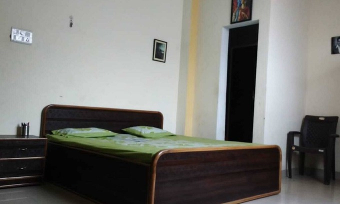 Varanasi Apartment | 2 bed room apartment in prime location