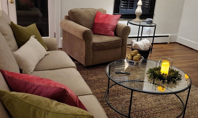 Greer House | 2 bedroom 2 bath near downtown greer !