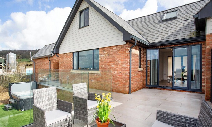 Ottery St Mary Cottage | 2 bedroom accommodation in Ottery St Mary