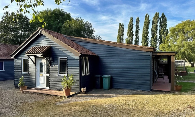 Forncett Cottage | 2 bedroom accommodation in Forncett St Peter, near Long Stratton