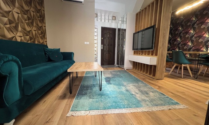Constanta Apartment | 2-bedroom apartment in superb Constanta city center with balcony and terrace