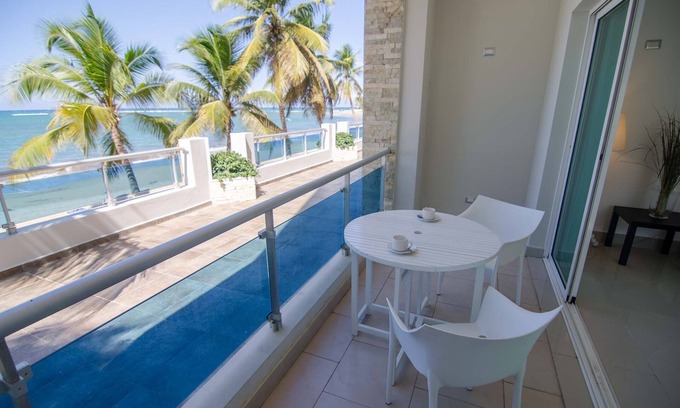 ProCab Apartment | 2 bedroom beachfront apartment