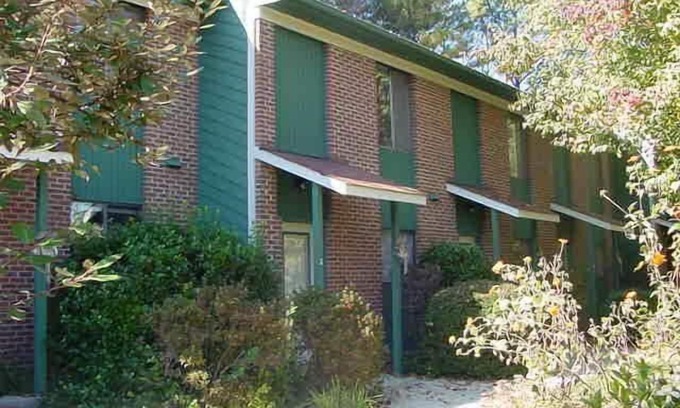 Chapel Hill Condo | 2-bedroom condo just 13 minutes walk to Franklin Street