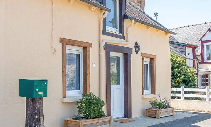 Plumieux House | 2 bedroom cozy home in Plumieux