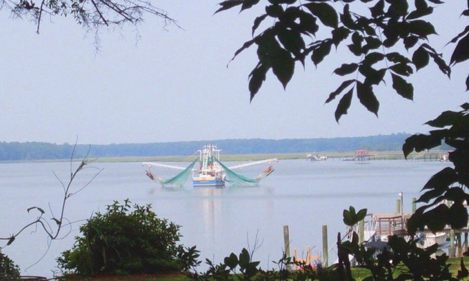 Bluffton Apartment | 2 Bedroom in Calhoun Street Promenade with Balcony