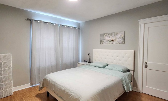 Everett House | 2 bedroom's 1 bathroom n10 min-Airport/Downtown Boston n7 min-Encore Casino