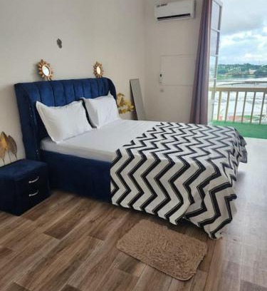 Le Plateau Apartment | 2 chambres salon le plateau