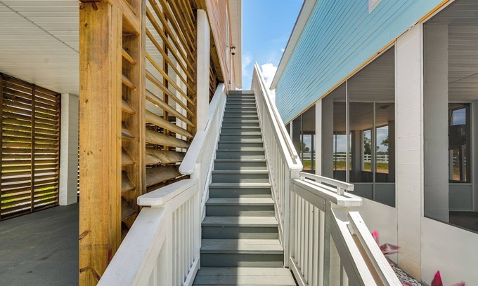 Steinhatchee Cottage | ~ 2 Mi to Boat Ramp: Steinhatchee River Cottage