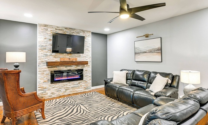 Brighton House | 2 Mi to Dtwn Brighton: Updated Home w/Fenced Yard