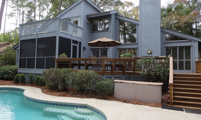 Palmetto Dunes House | 2 Min Walk 2 Beach Pickleball Golf Tennis Restaurants. Pvt Heated Pool SPA Bikes