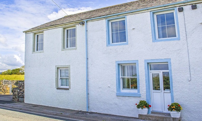 Waberthwaite Cottage | 2 PARK NOOK CLOSE, pet friendly in Waberthwaite
