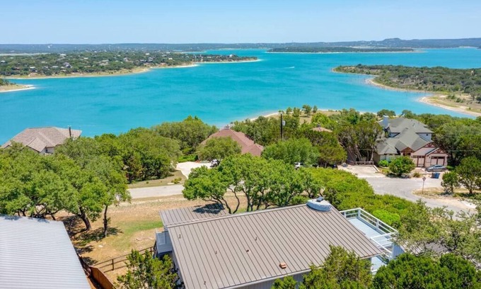 Canyon Lake House | 2 POOLS 4/2, PANO lake views, private hot tub