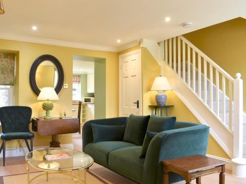 Barningham House | 2 The Reading Room Cottages - Uk31801