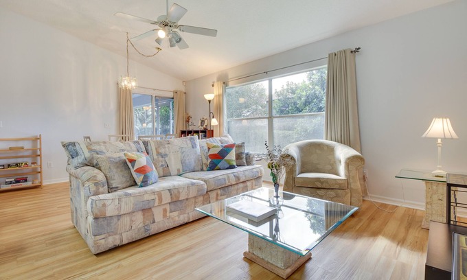 Minneola Condo | 20 Mi to Disney: Condo w/Pool Access in Clermont!