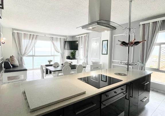 Margate Beach Apartment | 201 on Seagull