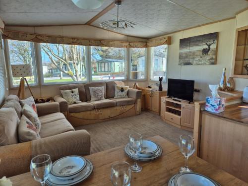 Gilcrux Resort | 24 The Beeches Caravan Park