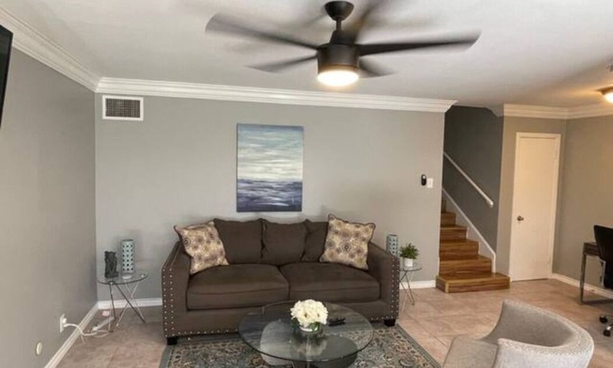 Grand Prairie Apartment | 25% OFF 2BD Pool Six Flags G.Prairie GP08B