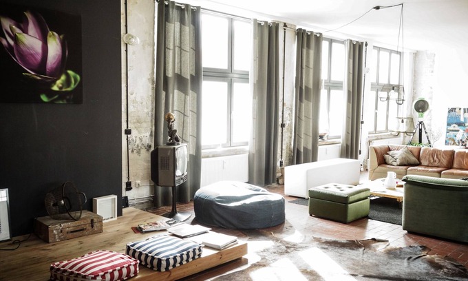 Neukoelln Apartment | 250SQM STORAGE LOFT APARTMENT SONNENALLEE Industrial Style