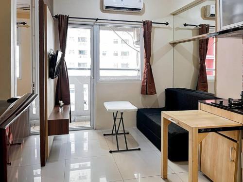 Rawasari Apartment | 2BR Apt Green Pramuka with Pool & Wi-Fi by 2ndHome