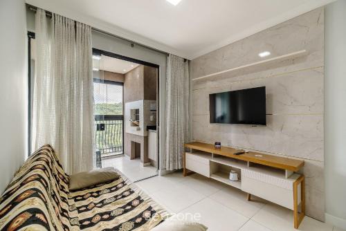 Tabuleiro dos Oliveiras Apartment | 2BR apt w/BBQ 750m from beach – RVN2003