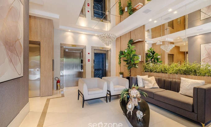 Tabuleiro dos Oliveiras Apartment | 2BR apt w/BBQ 750m From Beach Rvn2003