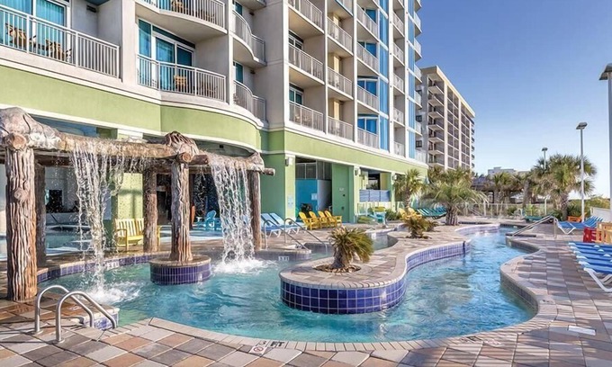 Ash Condo | 2br Boulevard Condo Ocean & Waterpark Fun!