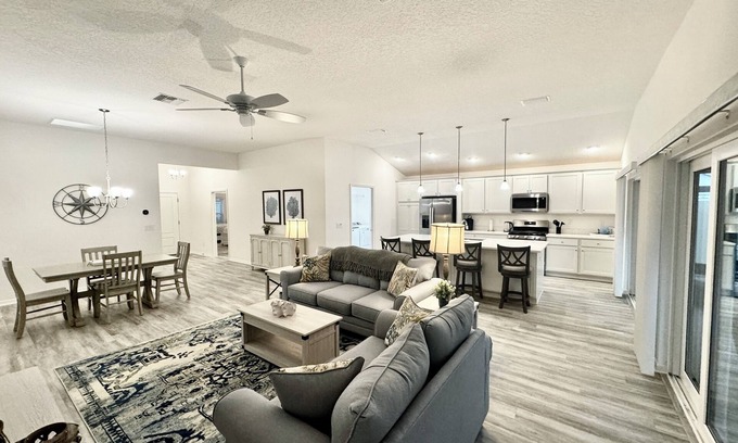 Sumter County House | 3/3 w/4-Seater Golf Cart in Moultrie Creek, The Villages!