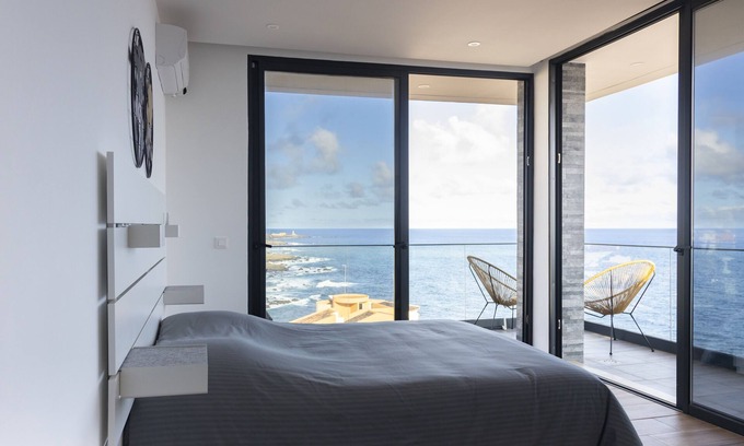 Praia Apartment | 3 bdr aprt, stunning seaview, rooftop pool - LCGR