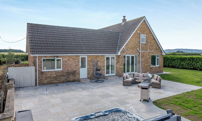 Staddlebridge Cottage | 3 bedroom accommodation in Appleton Wiske, near Northallerton