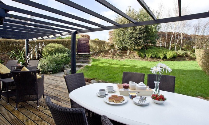 St Wenn Ski Chalet | 3 bedroom accommodation in Wadebridge