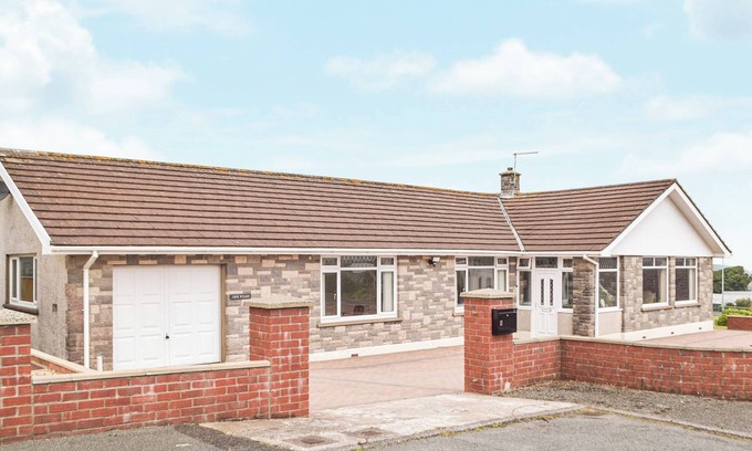 Fishguard Cottage | 3 bedroom accommodation in Fishguard