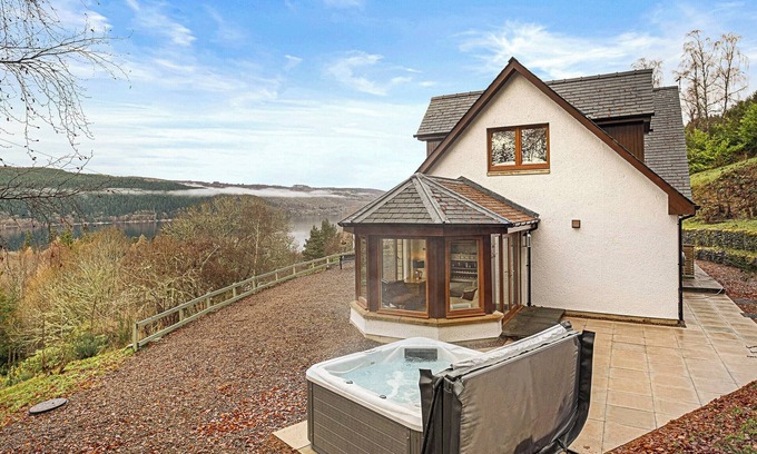 Foyers Cottage | 3 bedroom accommodation in Foyers, near Inverness