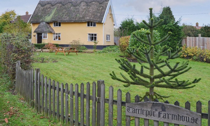 Pulham Market Cottage | 3 bedroom accommodation in Pulham Market, near Diss