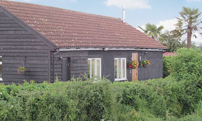 Littleport Cottage | 3 bedroom accommodation in Little Downham, near Ely